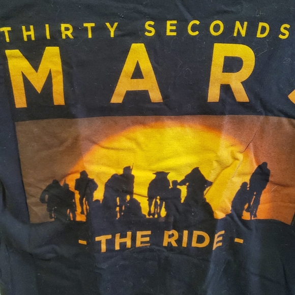 Hot topic thirty seconds to Mars band tee - Picture 2 of 4